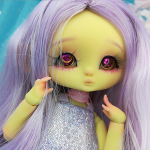 Wig size 1/4 - purple - super long hair - Online shop "Villi Tunes Doll"